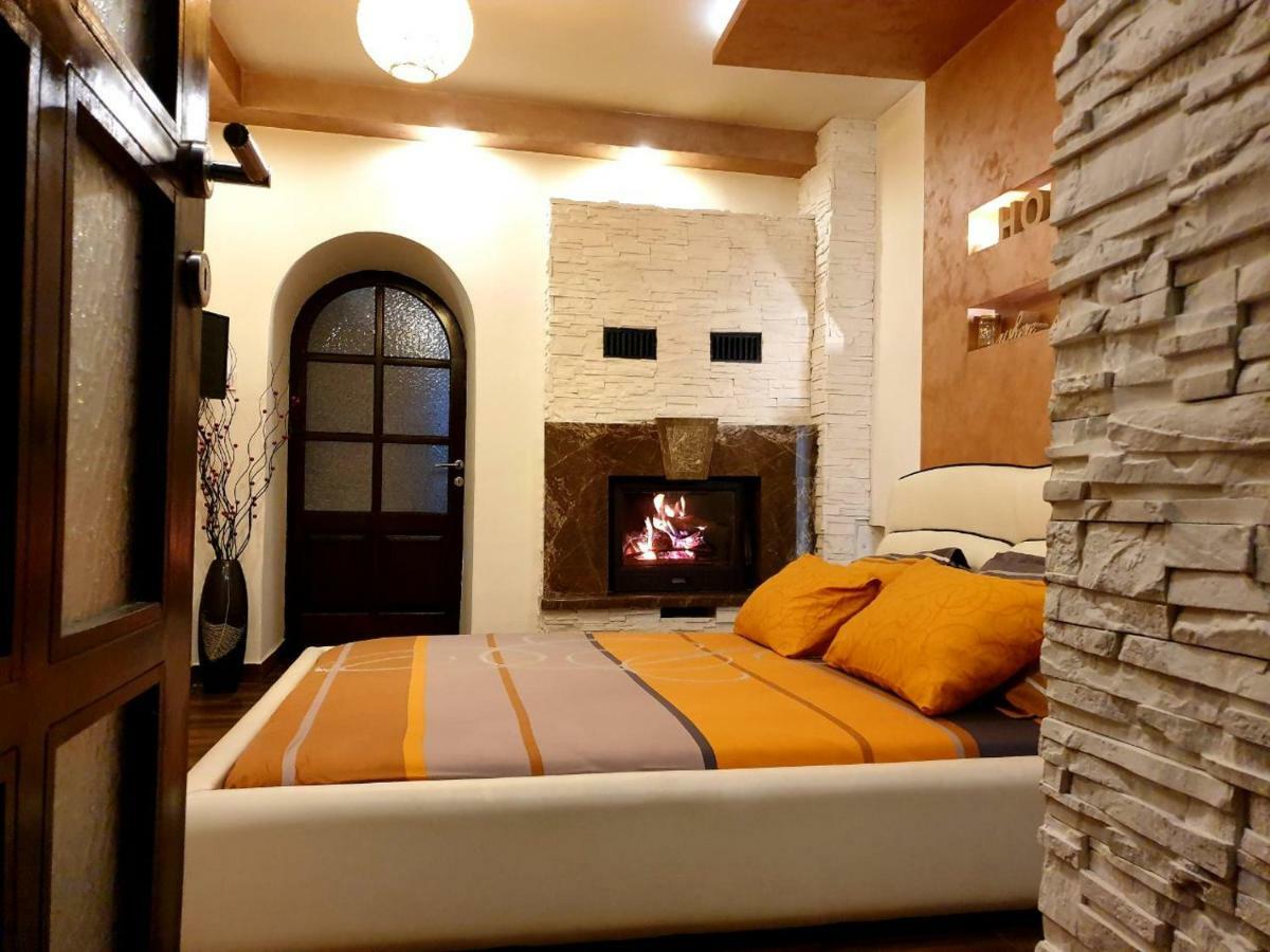 Apartmani Vuk Cetinje Exterior photo